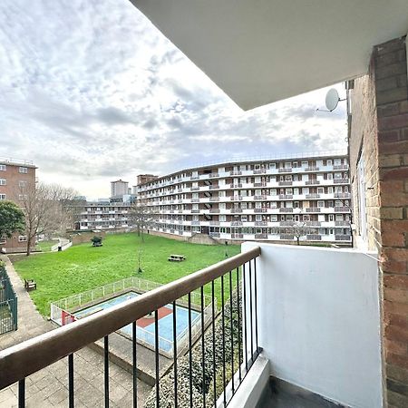 Fabulous 3 Bedroom Flat Sleeps 6 런던 외부 사진